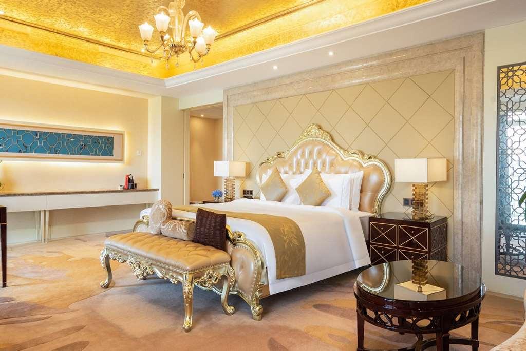 Wyndham Grand Xiamen Haicang Номер фото